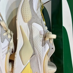 【PUMA for emmi】厚底きれいめスニーカー　23.5cm白＊雑誌掲載＊の画像