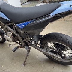 Dトラッカー125 スタント　練習の画像