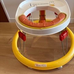 歩行器　机付き　ミッフィー　の画像