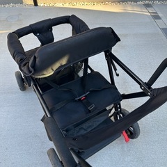 2人乗りベビーカーの画像
