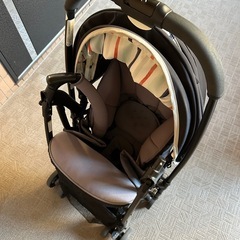 ベビーカー　アップリカ カルーンエアー メッシュ ABの画像