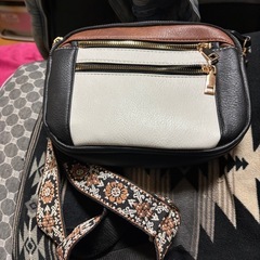 鞄小物入れの画像