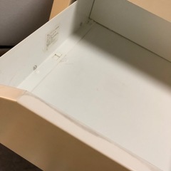 IKEA 物入りの画像