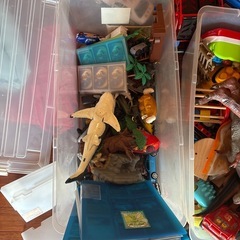 いろんなおもちゃの詰め合わせの画像