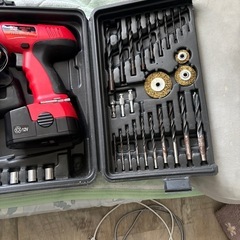 電動ドライバー？インパクトドライバー？①
の画像