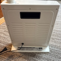 電気ストーブ　石英官ヒーター　山善DSD086 の画像