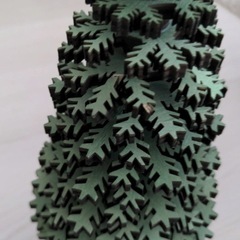 くるみ割り人形 小さなミュージアム 木製クリスマスツリー 木緑 約30cmの画像