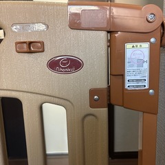 美品！！階段用ロック付きベビーゲートの画像