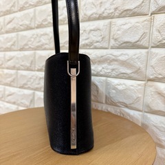 ungaroハンドバッグの画像