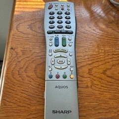 【受け渡し予定者】SHARP AQUOS 32インチテレビ｜LC-32D10（2007年製）の画像