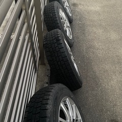 スタッドレスタイヤ＋アルミホイール　の画像