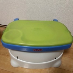 ベビーチェアの画像