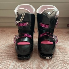 【女の子スキー靴】黒×ピンク21cmの画像