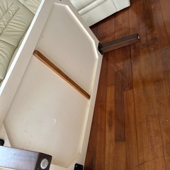 ③テーブルの画像