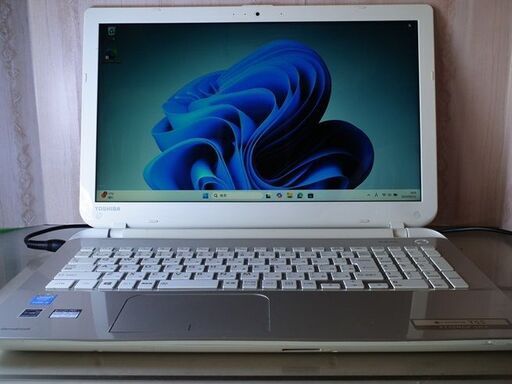 【東芝Dynabook T55/NG SSD240GB搭載WIN11Home/Core-i3/ﾒﾓﾘ8GB/Office365】