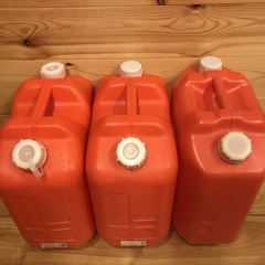 中古　ポリ灯油タンク　18Lx3缶　セットでの画像