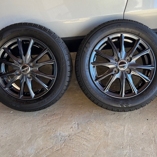14インチアルミスタッドレスタイヤ165/65R14