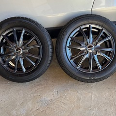 14インチアルミスタッドレスタイヤ165/65R14の画像