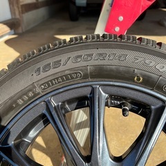 14インチアルミスタッドレスタイヤ165/65R14の画像