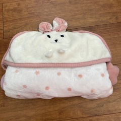 赤ちゃん おくるみ  ふわふわ の画像