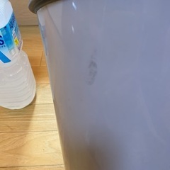 ゴミ箱の画像