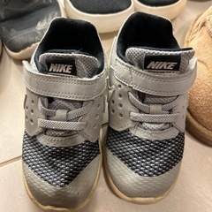 子供、運動靴、ムートンブーツ、スリッポン、リボンバレエシューズ、おまとめの画像