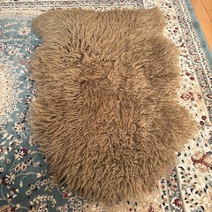コストコ　ニュージーランド　ムートン2枚　シープスキン100% 180×63cmを半分にの画像
