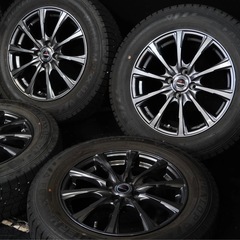 スタッドレスタイヤの画像