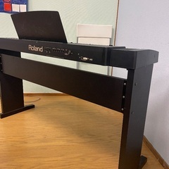 電子ピアノの画像