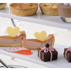 鳥羽国際ホテルのアフタヌーンティーを楽しみませんか？ - 友達