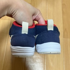 アシックス　14.0センチの画像