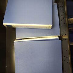 コクヨA4パイプ式ファイル １つ１００円好きなだけ※港区手渡しの画像