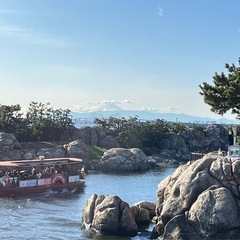 ✨ネットショップにて、洋服や靴などのアパレル商品の販売をしております✨ 事業拡大に伴い、私と一緒にお仕事をしてくださる方を大募集中です🍀の画像