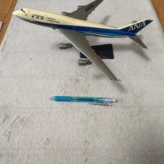 全日空ANA 飛行機(模型)JA8084の画像