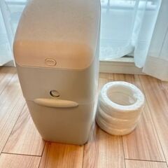 Aprica オムツ用ゴミ箱 (のみ)の画像