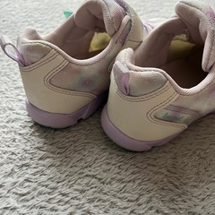 スニーカーの画像