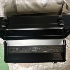 スチール製ツールボックス（黒）の画像