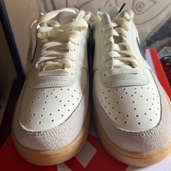 新品未使用NIKEナイキ　スニーカーの画像