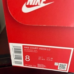 新品未使用NIKEナイキ　スニーカーの画像