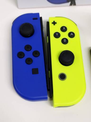 【良品】Nintendo Switch Joy-Con/ネオンブルーイエロー/グリップつき！