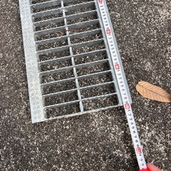 グレーチング　側溝　メッシュ　蓋の画像