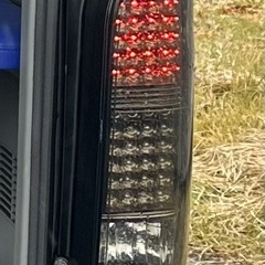 ハイエース 200系 ヴァレンティ VALENTI テールランプの画像