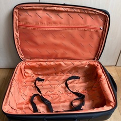 voyager  キャリーバック　 ビジネスバック　 キャスター付き（2輪）の画像