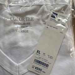 新品3枚
セットUNIQLO ・guTシャツの画像