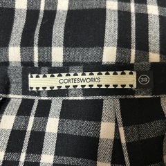美品　CORTES WORKS スカート　ブラック　ホワイト　チェック　フリル付の画像