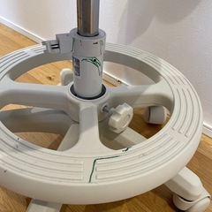 子供用　学習椅子　高さ調整の画像