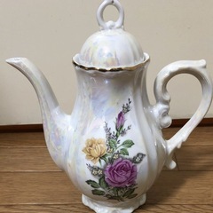 アンティークコーヒーカップ5客ティーポットセットの画像