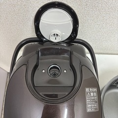 ⭐️ZOJIRUSHI⭐️ 象印 炊飯器 2022年 5.5合 大阪市近郊配送無料の画像