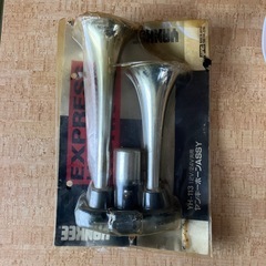 ヤック製ヤンキーホーン12/24V共用の画像