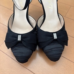 結婚式パーティ用パンプス23cmの画像